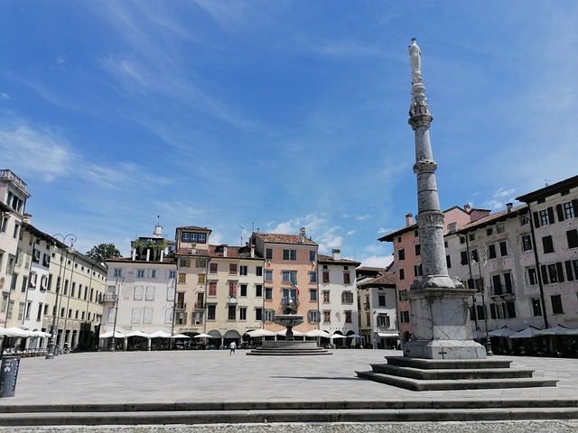 Palamostre di Udine