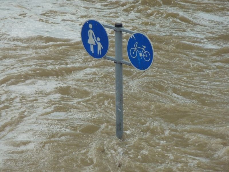Alluvioni urbane e sicurezza idraulica: strategie avanzate per città resilienti